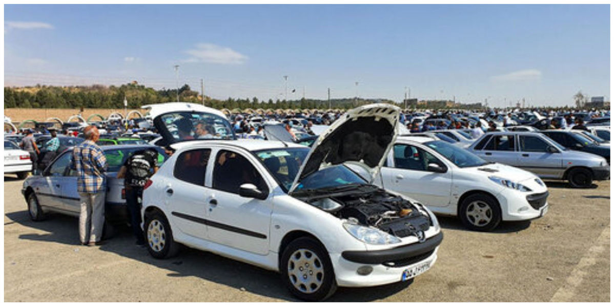 پیش‌بینی جدید از قیمت خودرو | مهدی دادفر: مناطق آزاد باز شود و خودرو را وارد بازار کشور کنید