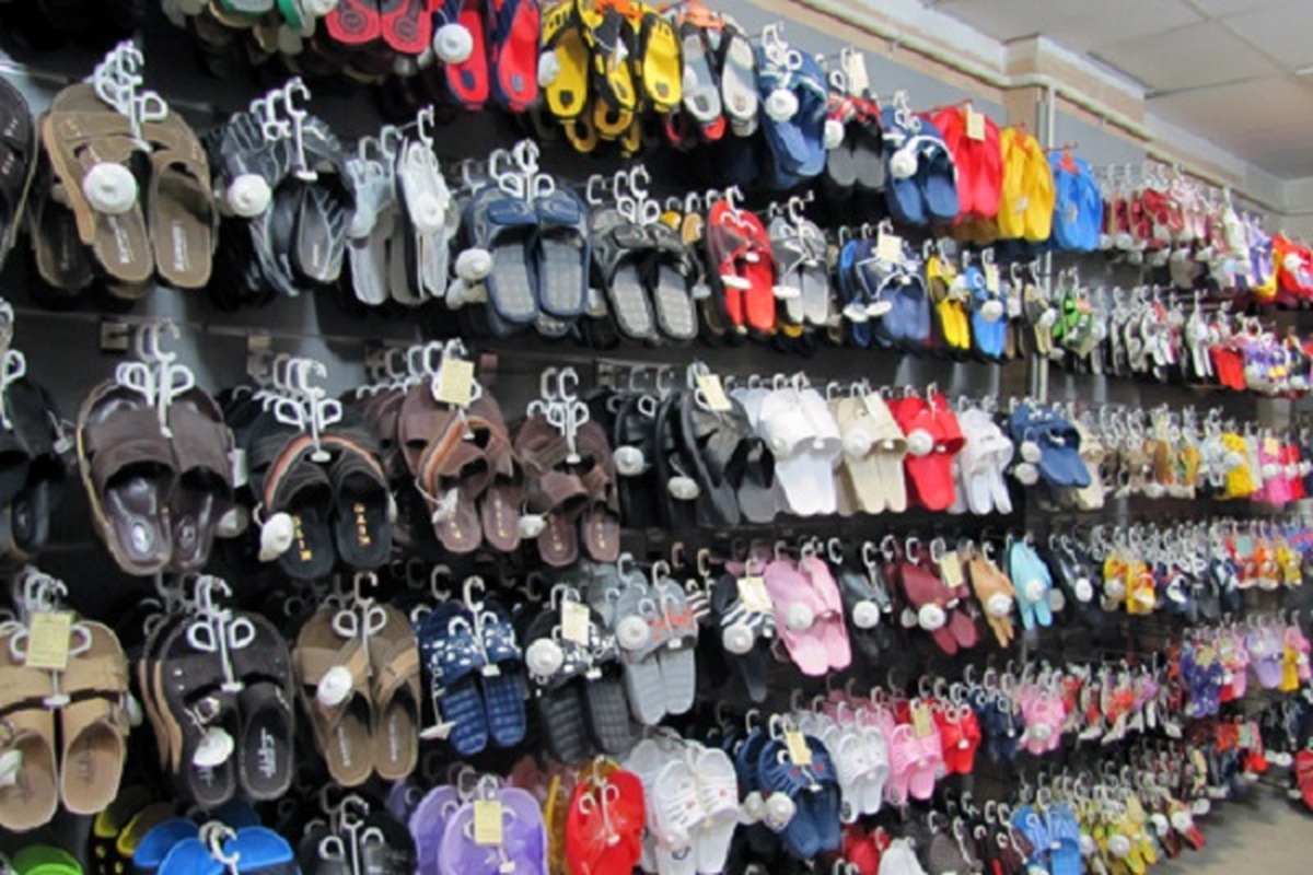 کلاهبرداری میلیاردی به بهانه خرید دمپایی