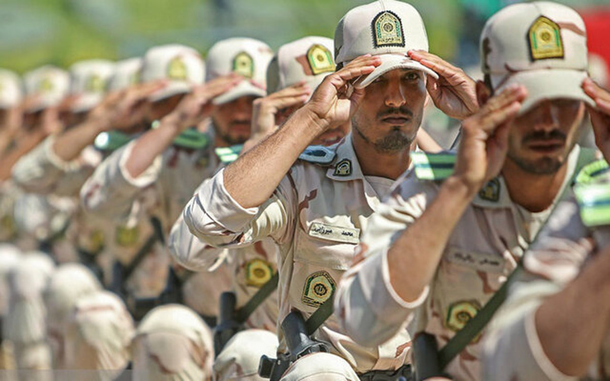 کدام افراد با رتبه علمی از رفتن به سربازی معاف می شوند؟ | شرایط دریافت امریه شرکت های دانش بنیان