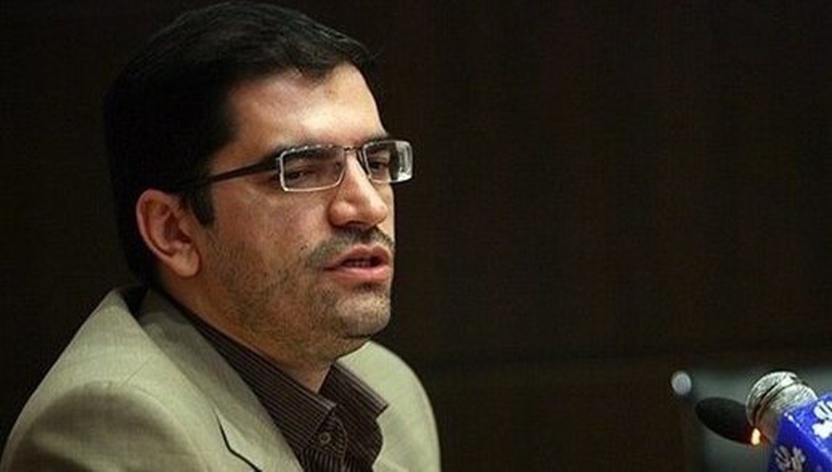 محسن رضایی، معاون رئیس جمهور است | دولت با جدیت کار اطلاعرسانی را انجام داده است