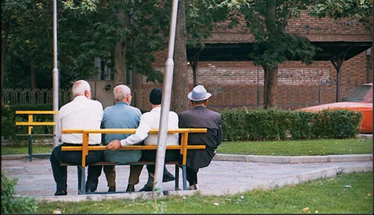 بازنشستگان بخوانند | باز هم خبری از افزایش حقوق ها در پایان مرداد نیست؟